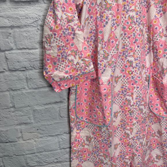 Vintage Lovely Lady Flannel Snap Button Robe House Coat S Pink Retro Floral New - Picture 2 of 6